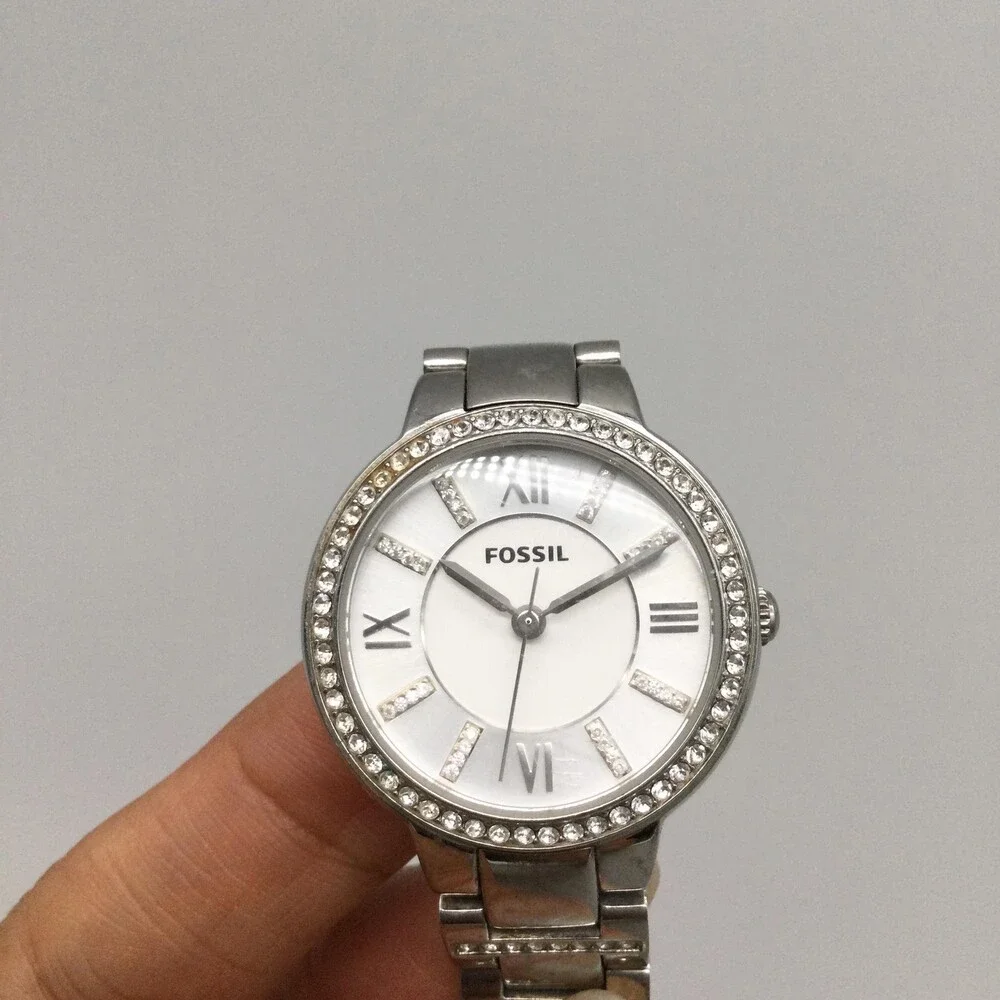 Fossil Virginia ES3282 Womens Watch 30mm Silver Tone Crystals New Battery 7.25